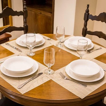 Classy 2 Bedroom Apartment Near Acropolis & Metro Ateny Zewnętrze zdjęcie