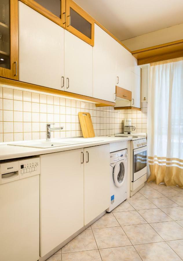 Classy 2 Bedroom Apartment Near Acropolis & Metro Ateny Zewnętrze zdjęcie